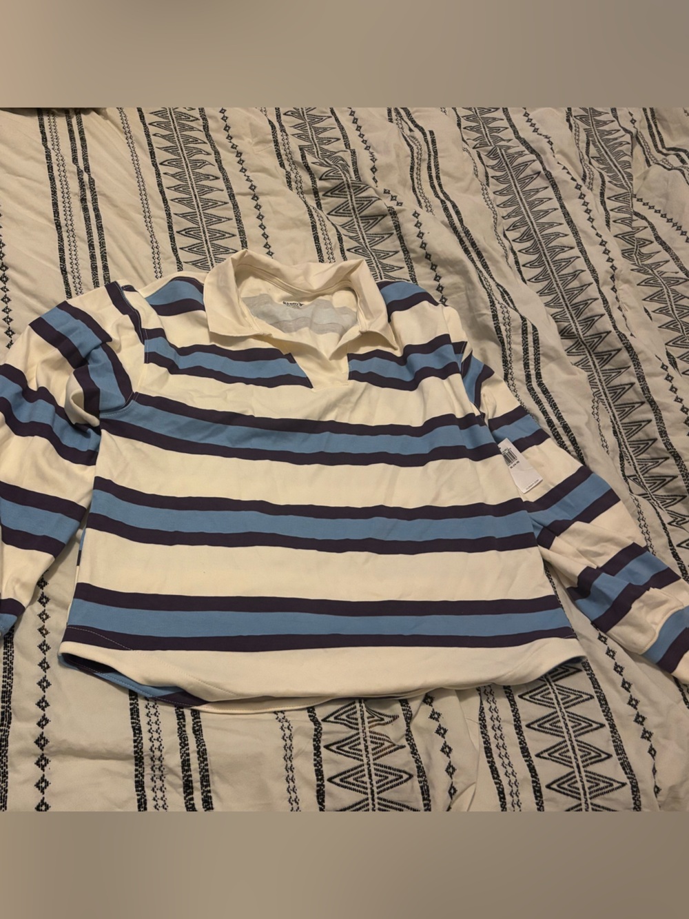 Old Navy Girls Cream, Light Blue & Navy Striped Long Sleeve Tee size XL NWT